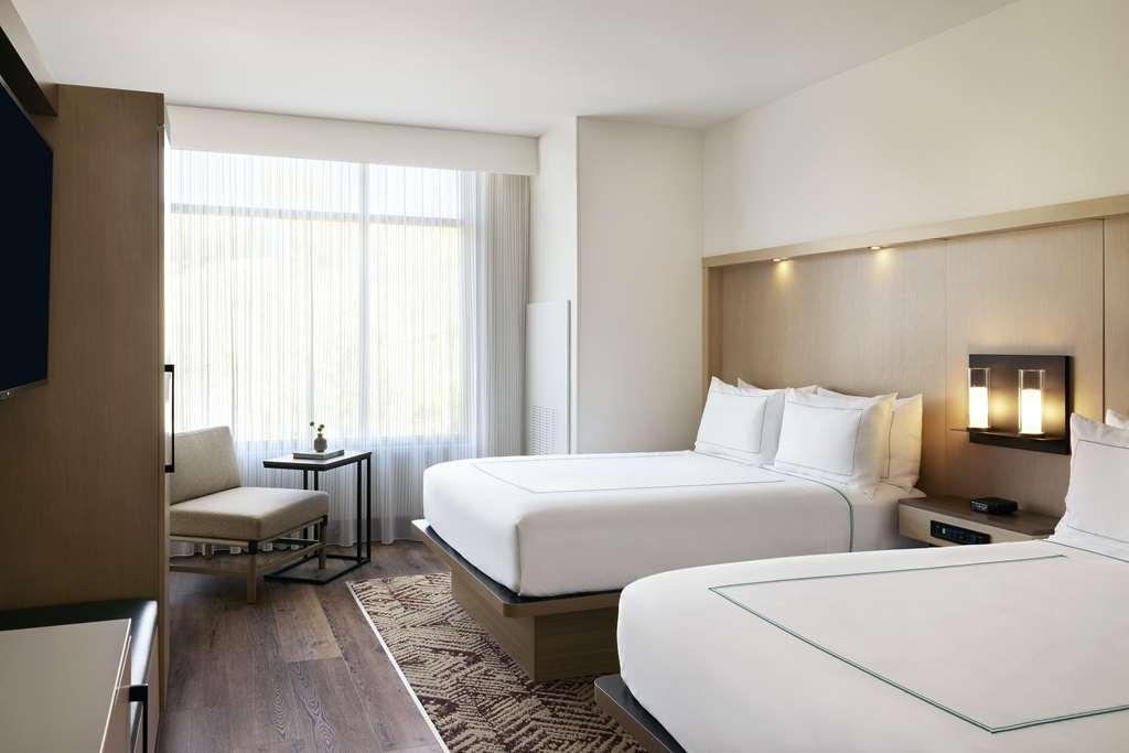 The Eddy Hotel Tucson, Tapestry Collection By Hilton Oda fotoğraf